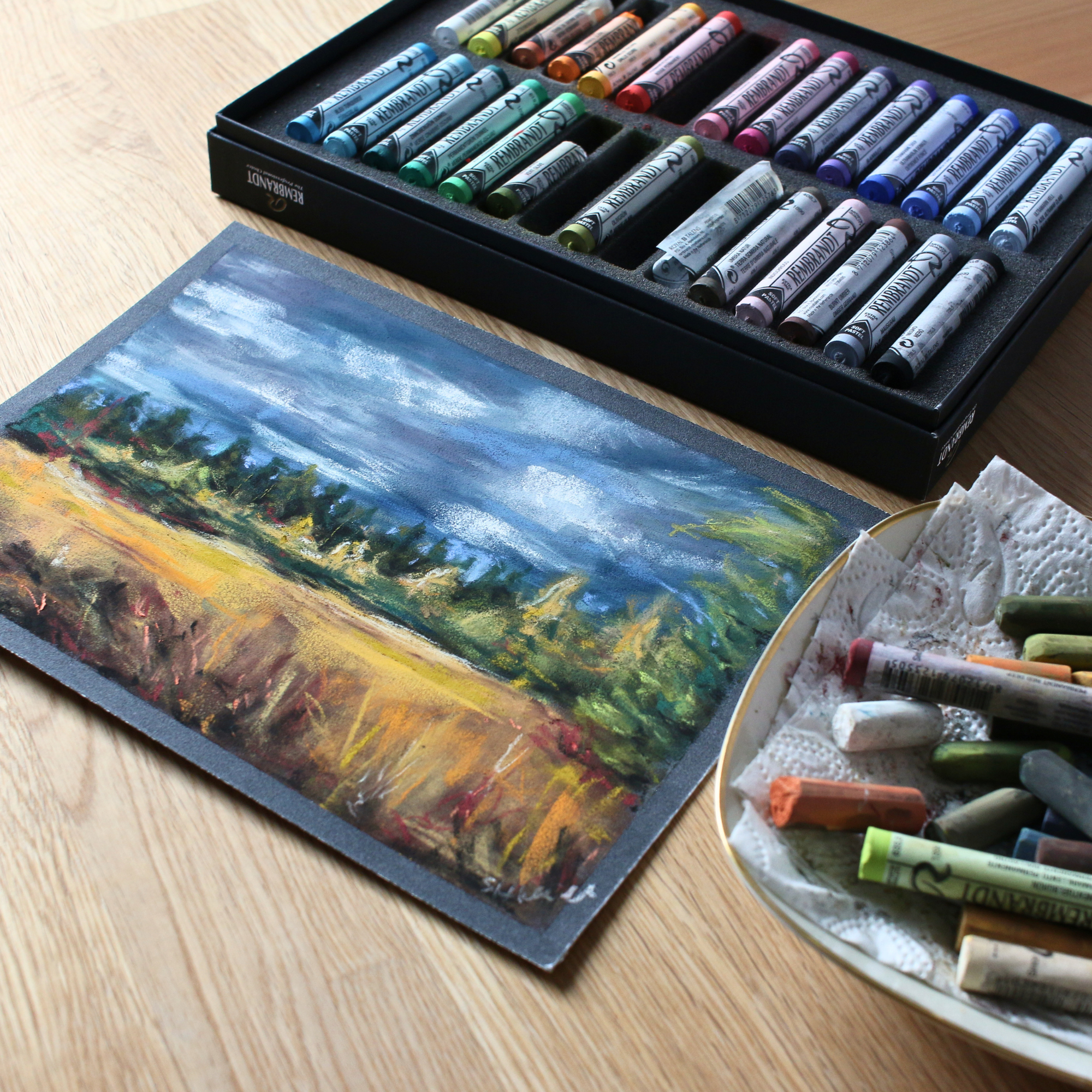 Mehr über den Artikel erfahren Geheimnisvolle Landschaft in Soft Pastel